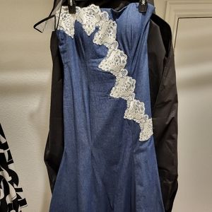 Beautiful custom made bluesman wedding dress